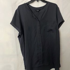 Vera Wang button down